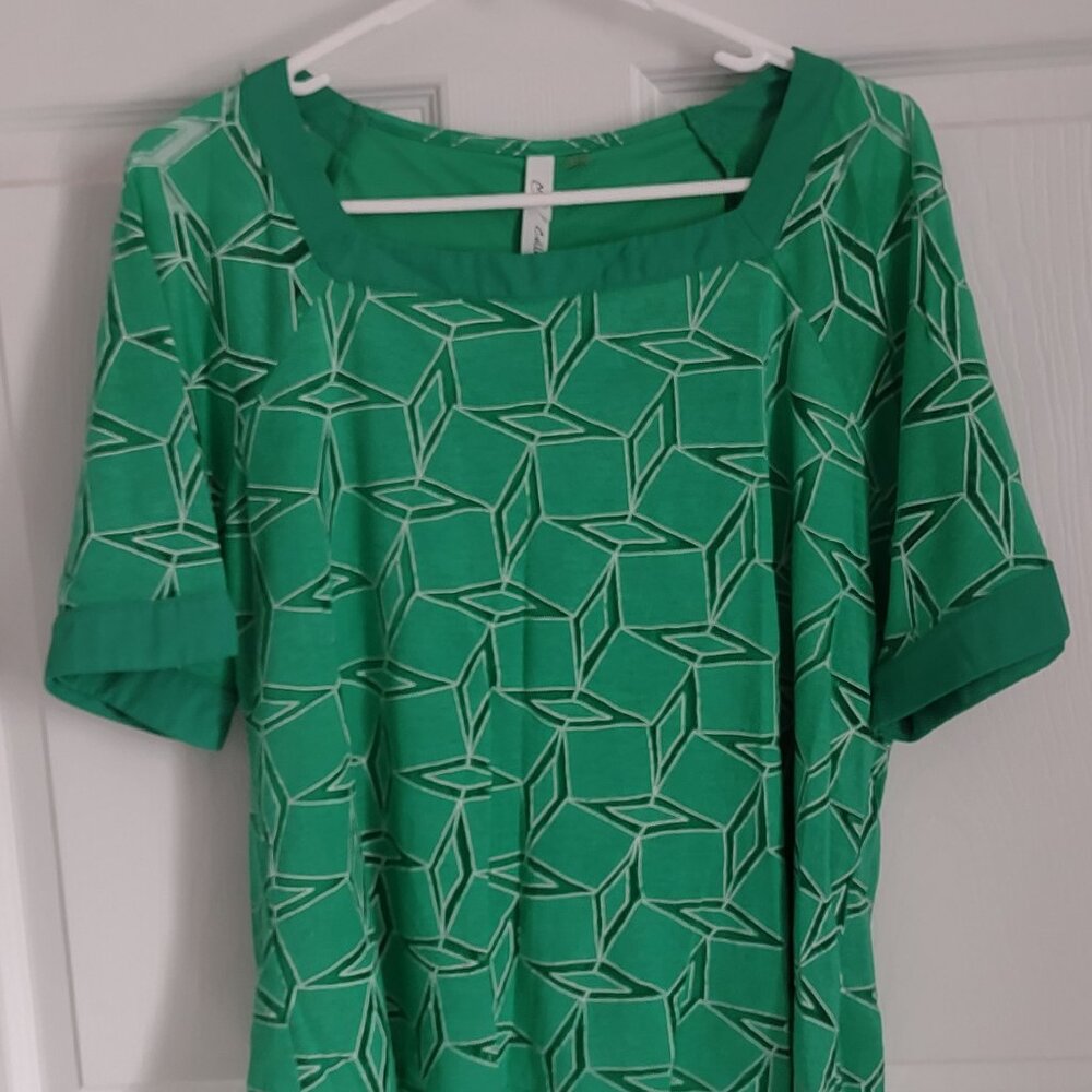 Emerald Green Geometric Sheer Detail Top – Square Neck – Lined